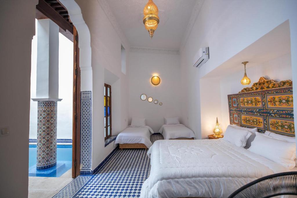 Riad Old City Palace Comfort Quadruple Room 1
