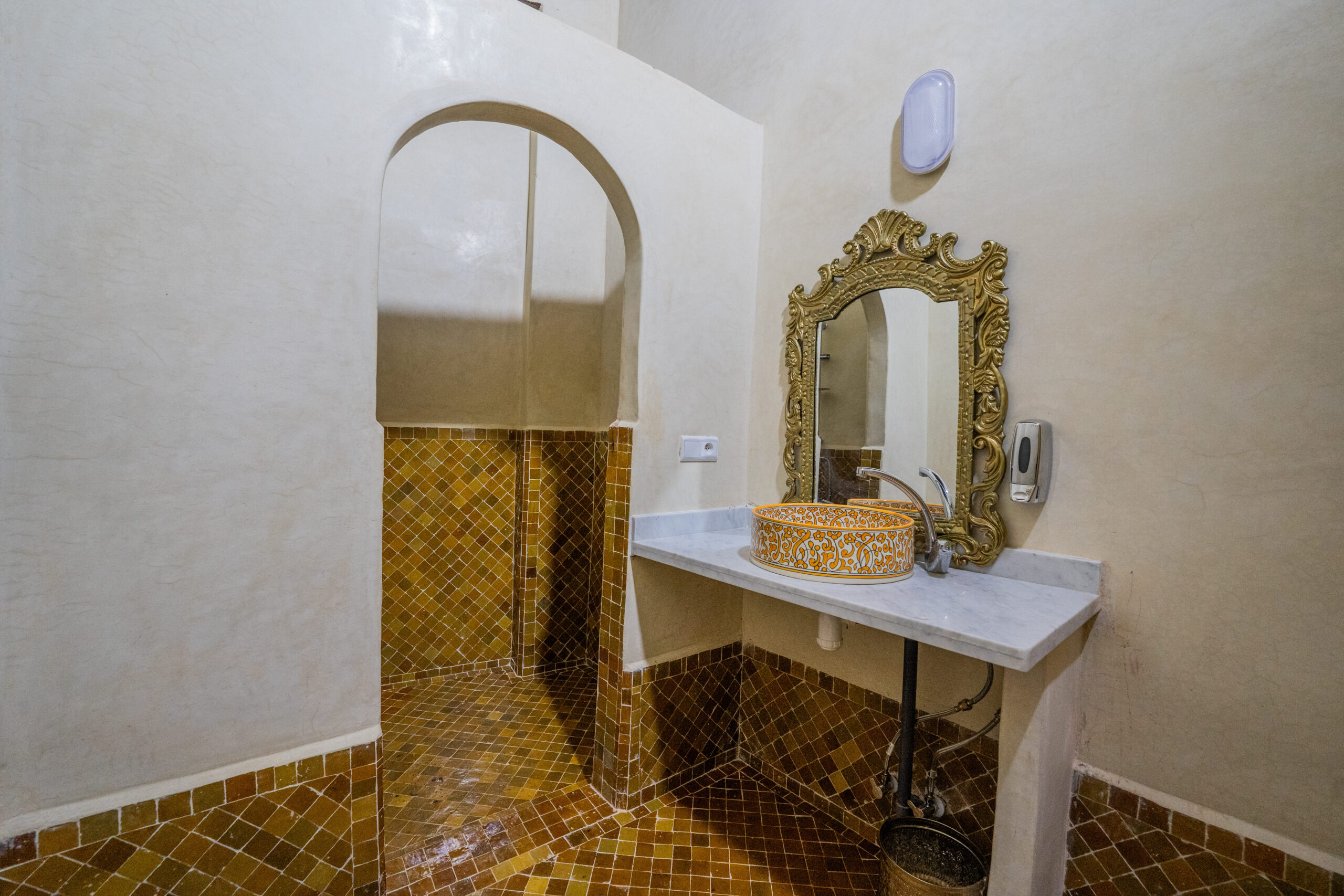 Riad Old City Palace Luxury Quadruple Room 4